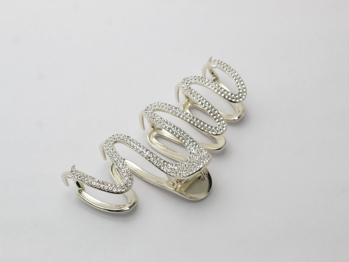 CLAW CLIP