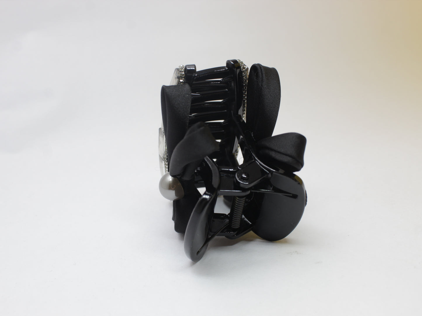 CLAW CLIP