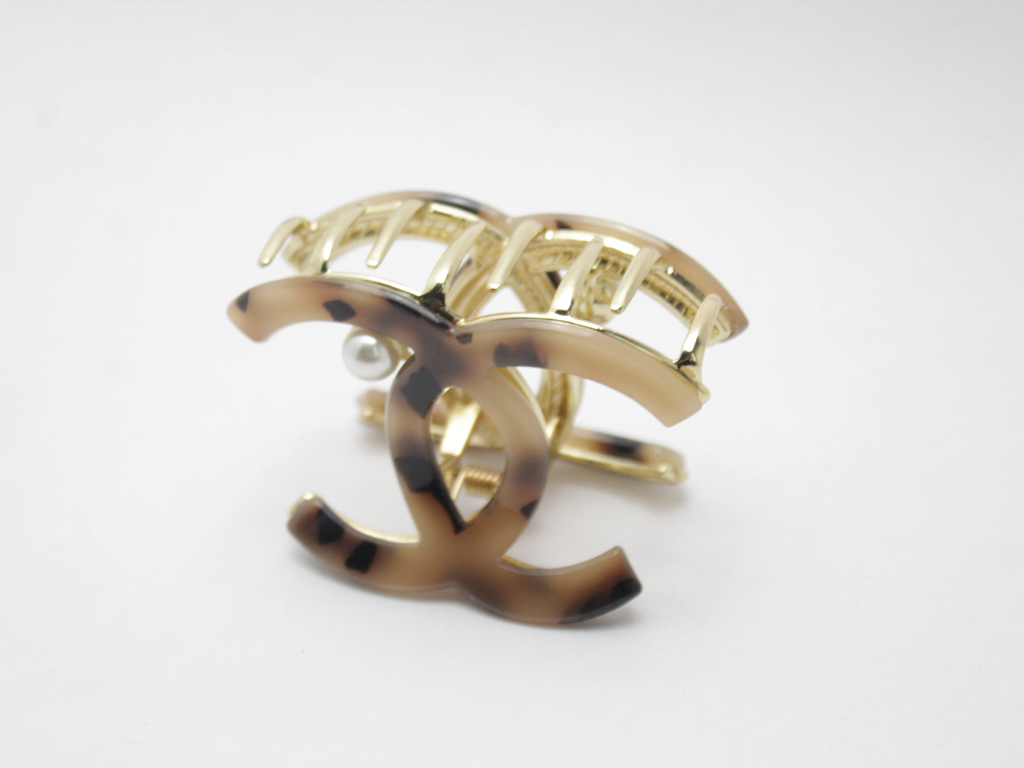 CLAW CLIP