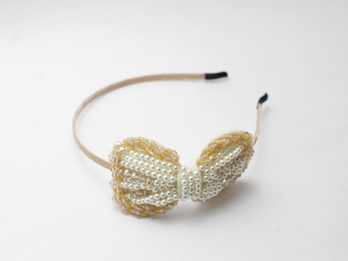 BOW PEARL HAIRBAND