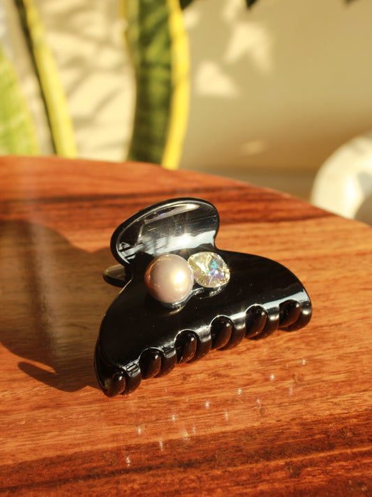 CLAW CLIP