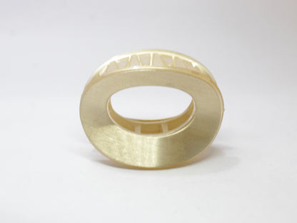 CLAW CLIP